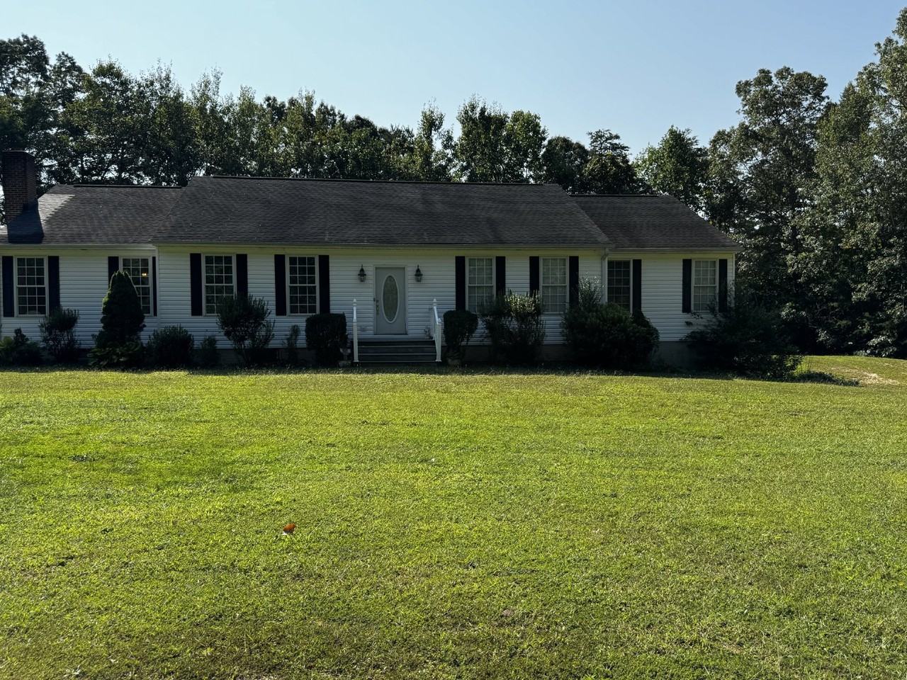 13340 Villeboro Rd - Photo 2 of 29