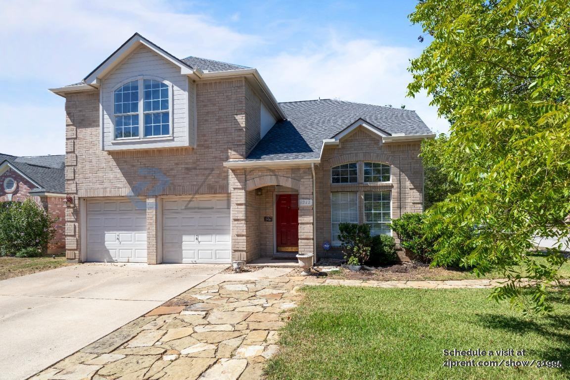 1212 Fox Sparrow Trl - Photo 2 of 34