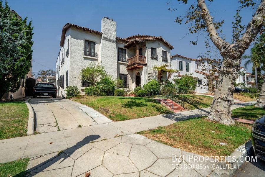 165 S Mansfield Ave - Photo 2 of 30