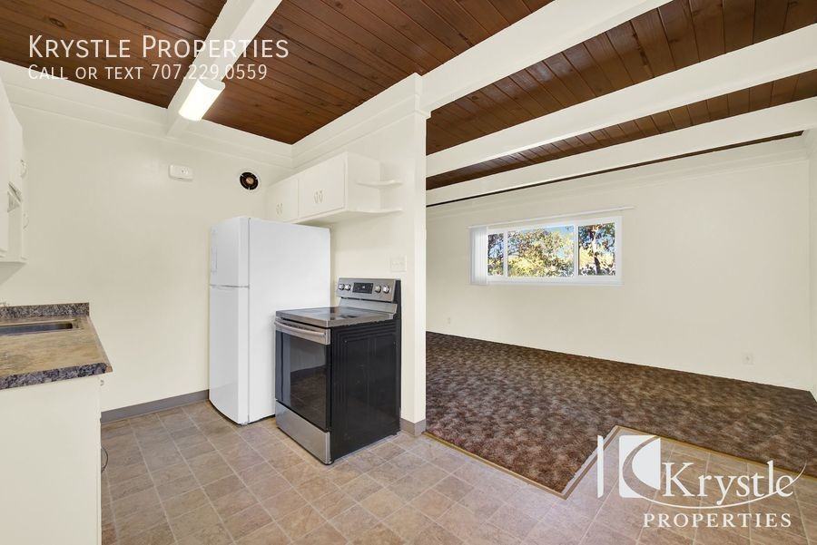 69 Mosswood Ave - Photo 2 of 18