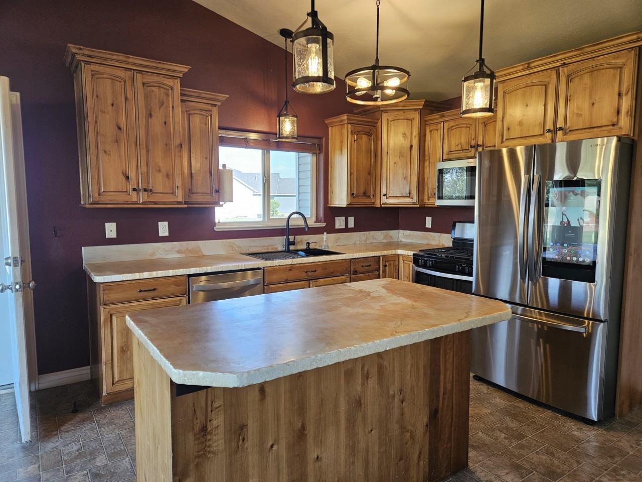4007 E 66 N #NA - Photo 3 of 32