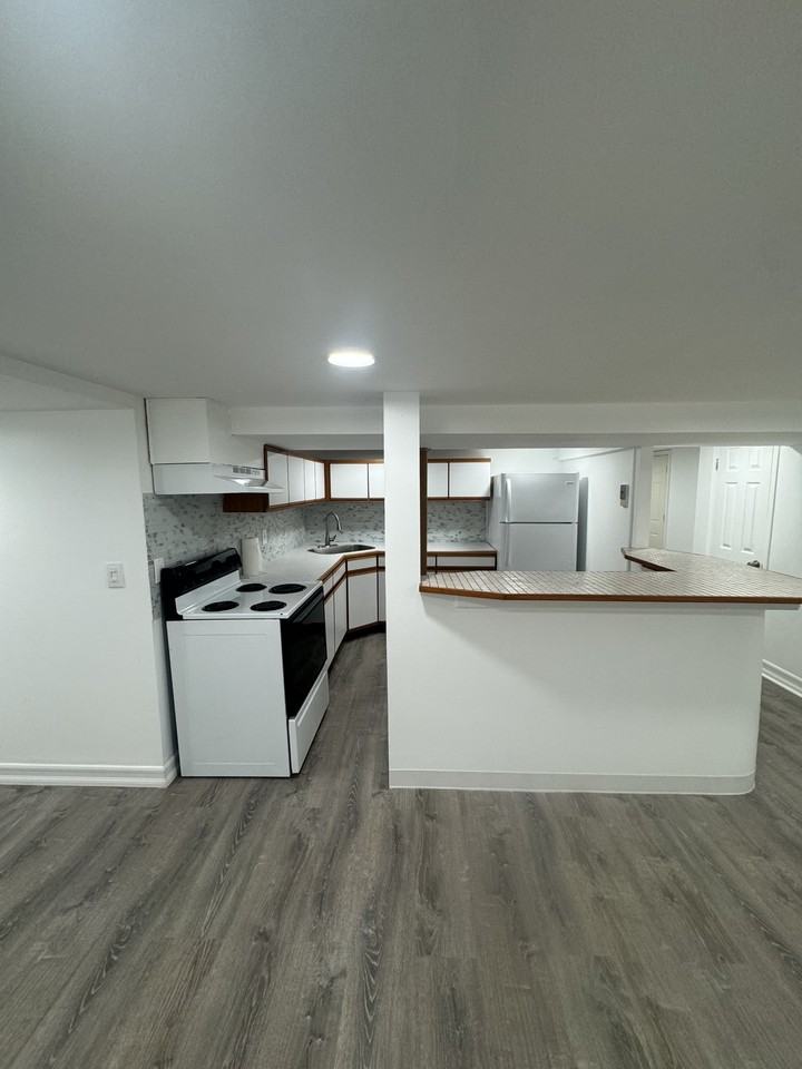 55 Shadow Grove Ln #1 - Photo 2 of 16