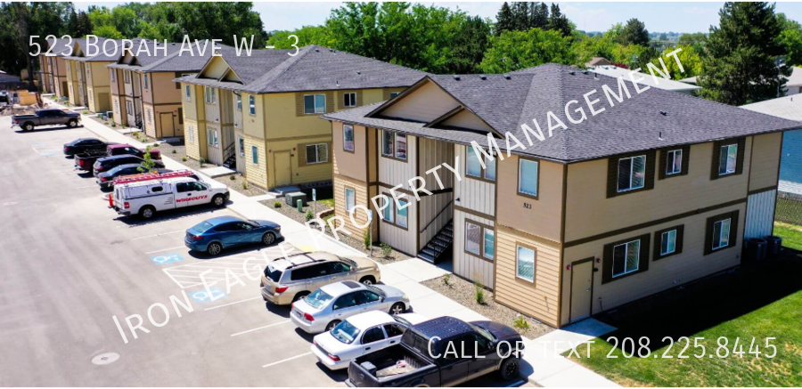 523 Borah Ave W #3