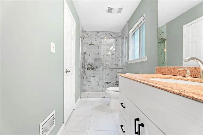 6876 Maddox Rd - Photo 3 of 13