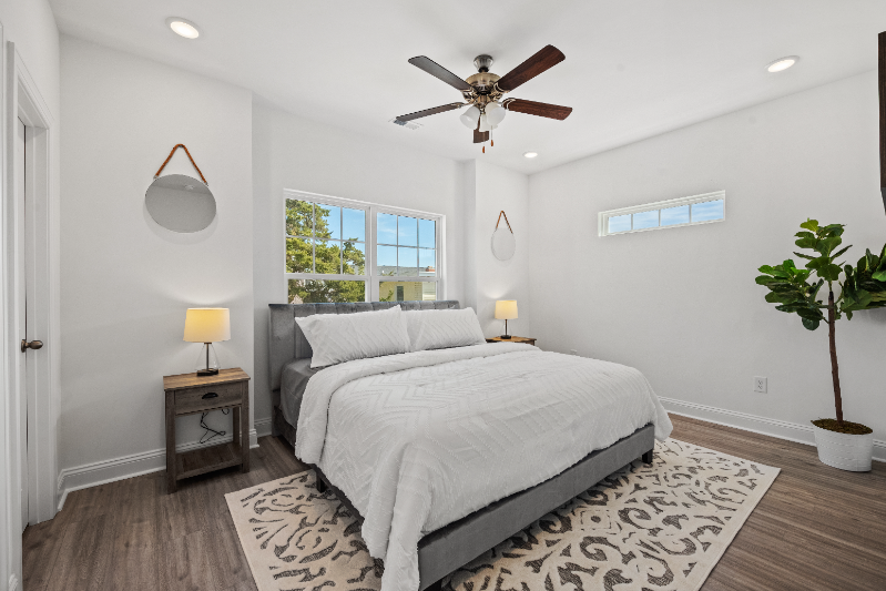 404 6th Ave N - Photo 3 of 20