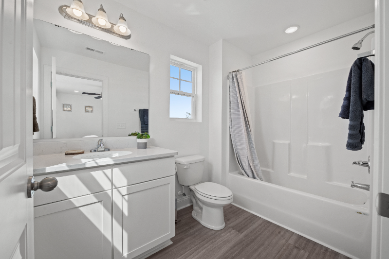 404 6th Ave N - Photo 6 of 20