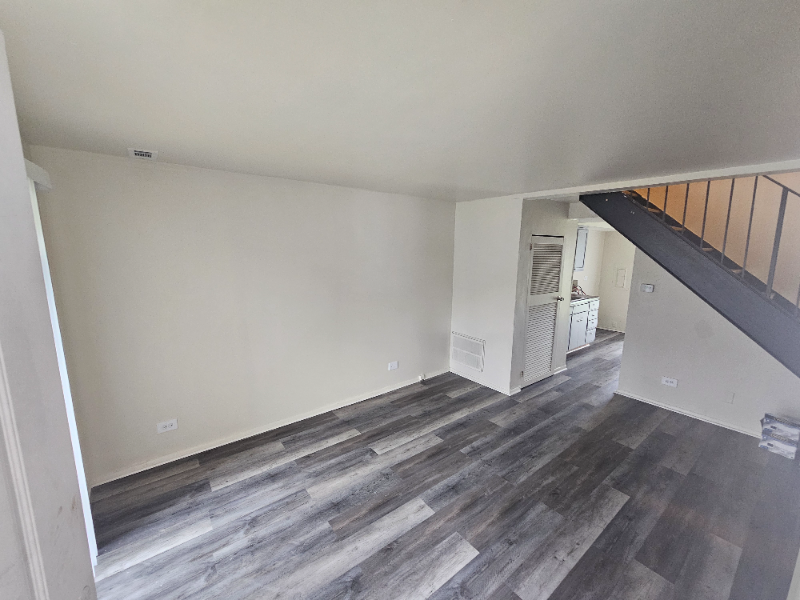 964 Morningside Dr - Photo 2 of 11