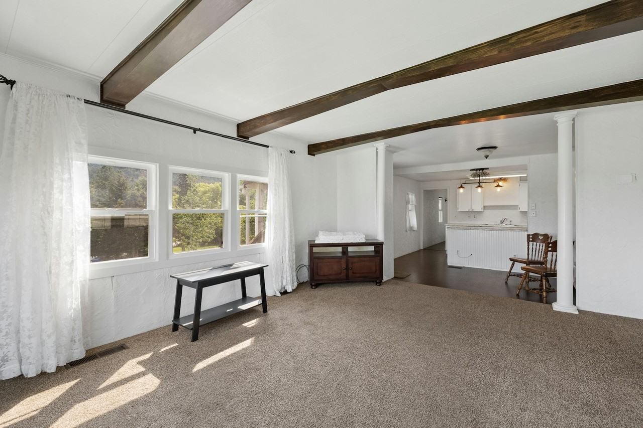 4807 Horsecreek Rd - Photo 3 of 13