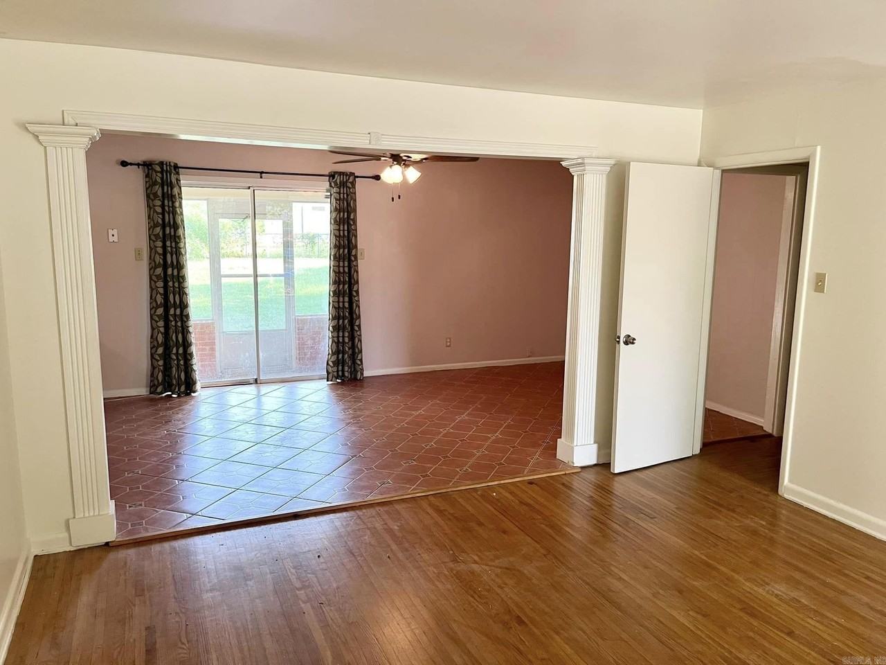 9007 Cloverhill Rd - Photo 3 of 14