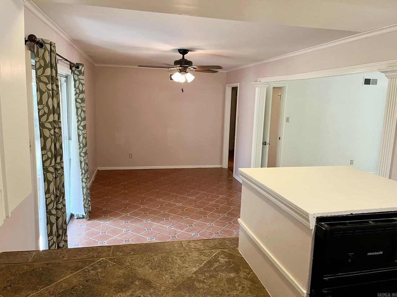 9007 Cloverhill Rd - Photo 6 of 14