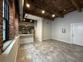 128 Chandler St - Photo 1 of 1