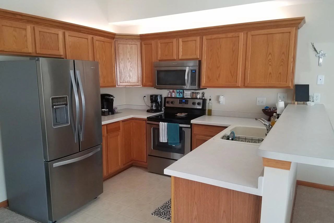 11130 W Gilbert Ave Unit G - Photo 3 of 5