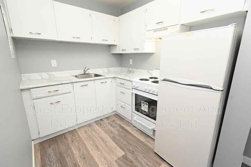 776 Vaughan St #105 - Photo 2 of 10
