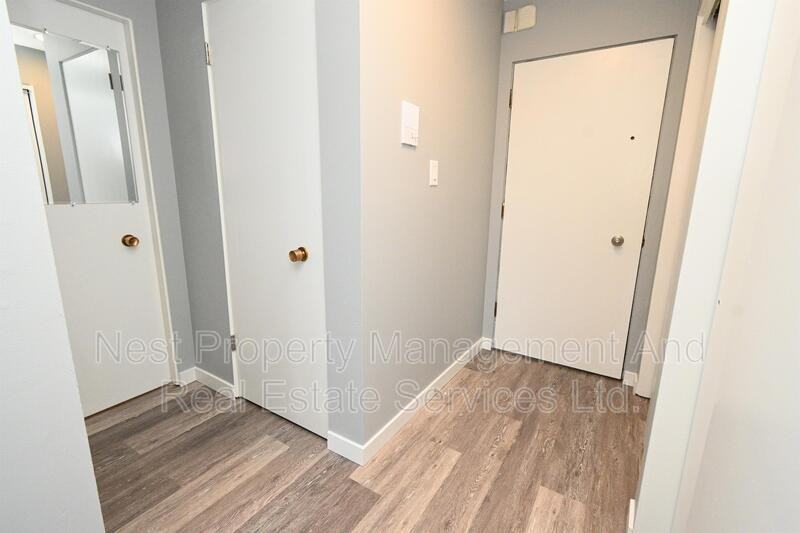 776 Vaughan St #105 - Photo 5 of 10