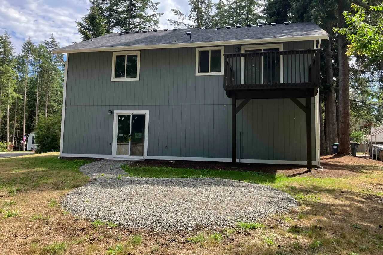 22408 Basin View Ct Se - Photo 3 of 3