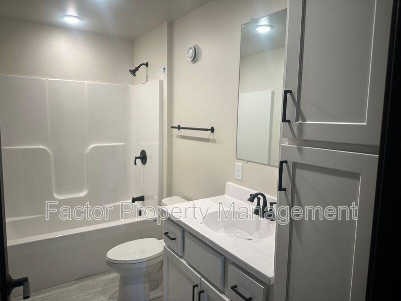 1111 Range St #112 - Photo 6 of 9