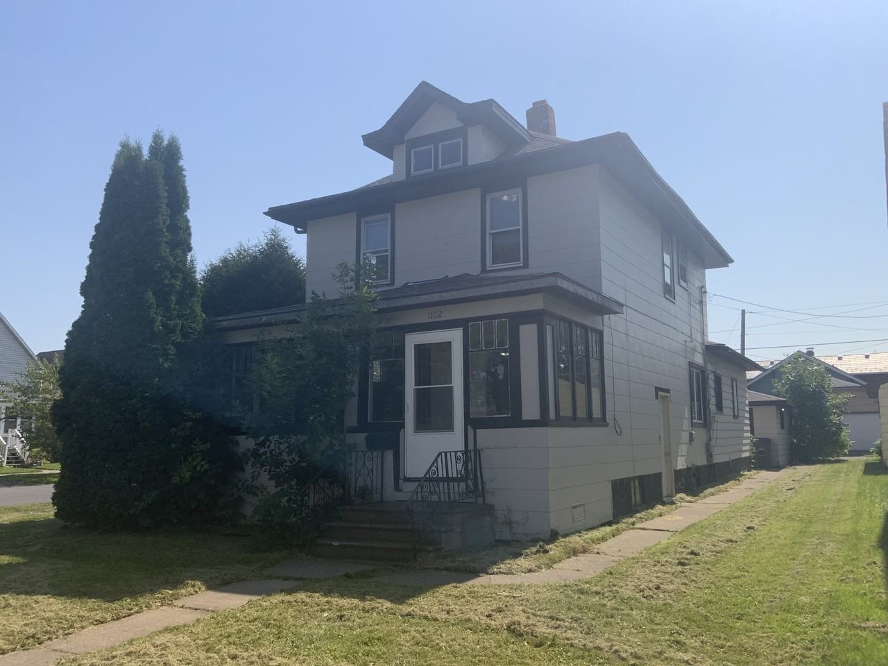 1102 N 16th St - Photo 2 of 19