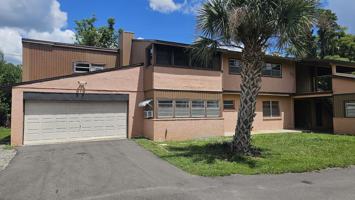 featured image of 21335 Coakley Ln