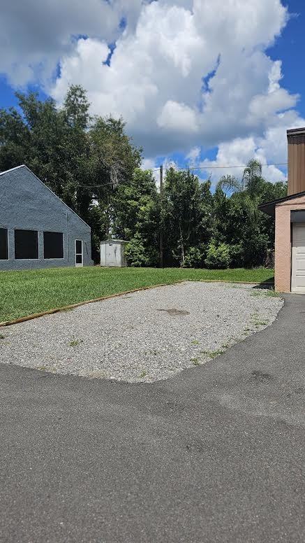 21335 Coakley Ln - Photo 4 of 32
