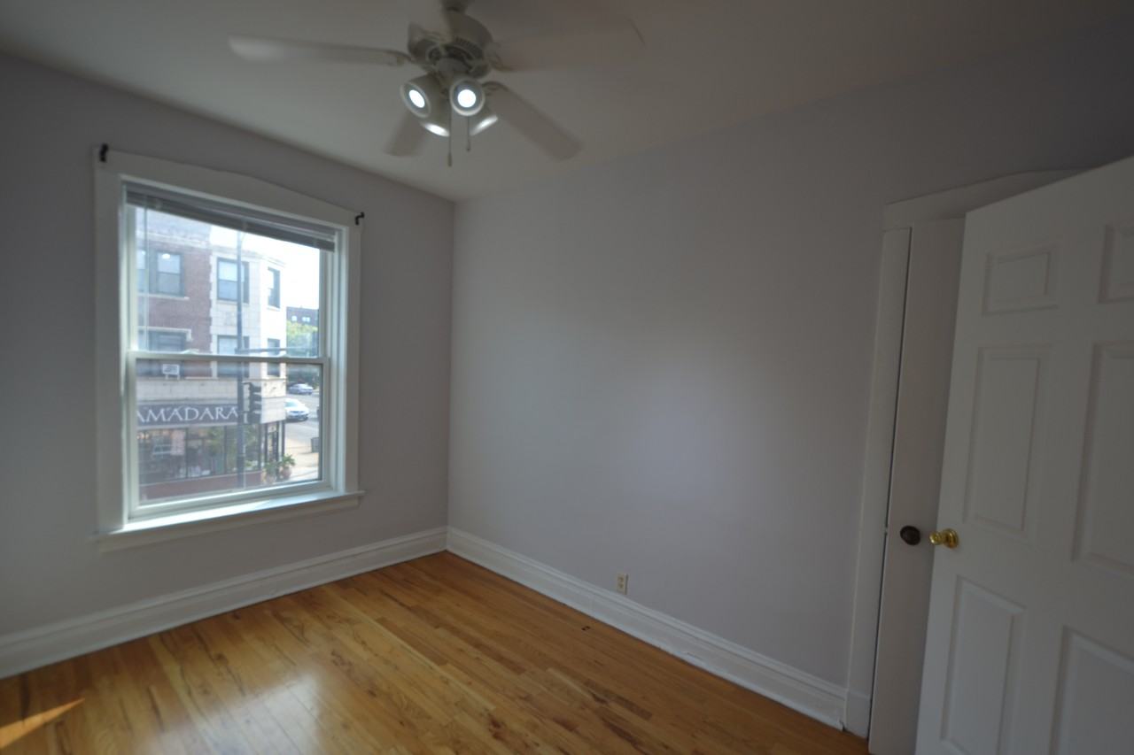 4601 N Western Ave - Photo 3 of 21