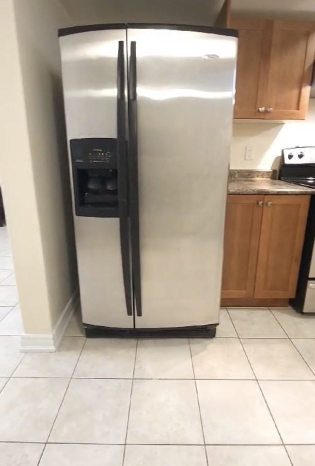 200 Celtic Ridge Crescent - Photo 2 of 8