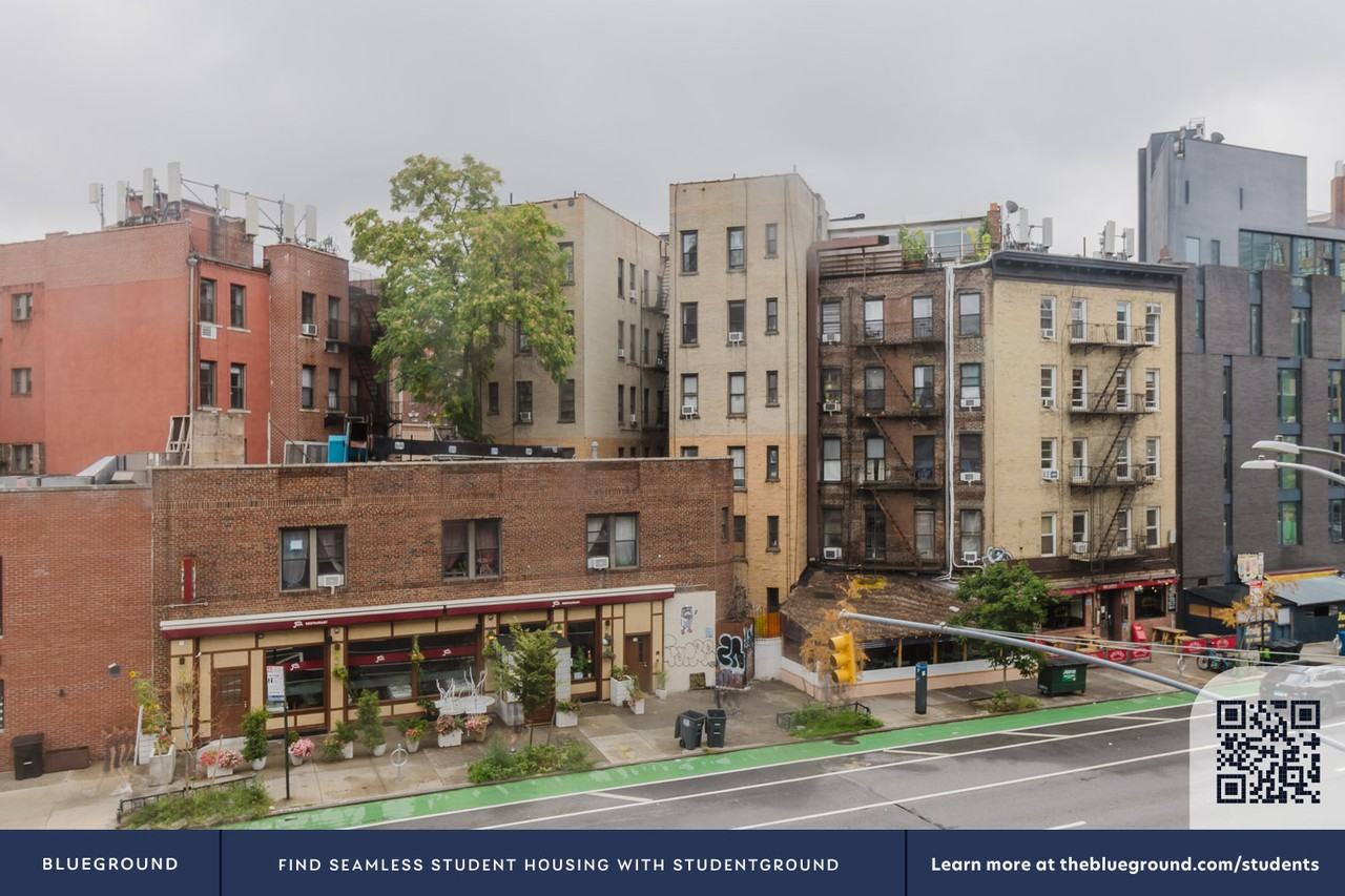 51 Leroy Street - Photo 7 of 20