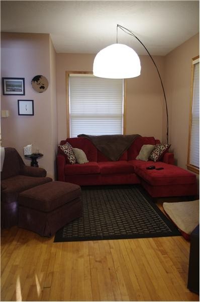 440 4th St NE - Photo 2 of 16