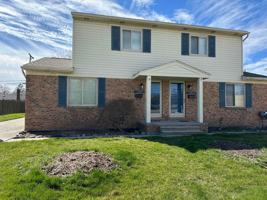 featured image of 31621 Couchez St #31625