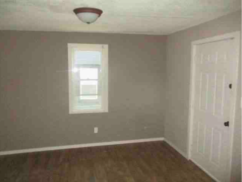 805 S Hardy Ave - Photo 2 of 6