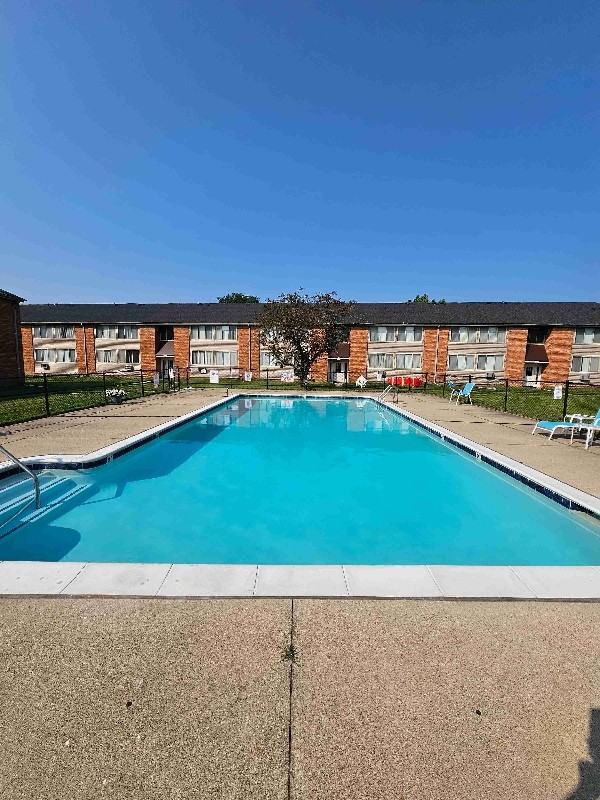 1879 Wmile Rd Madison Heights Mi #31 - Photo 2 of 12