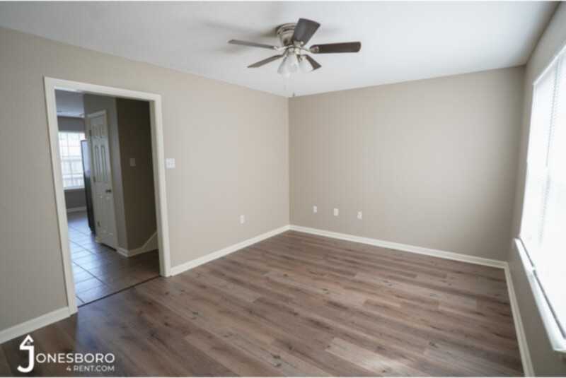 1613 Latourette Ln #F - Photo 3 of 11