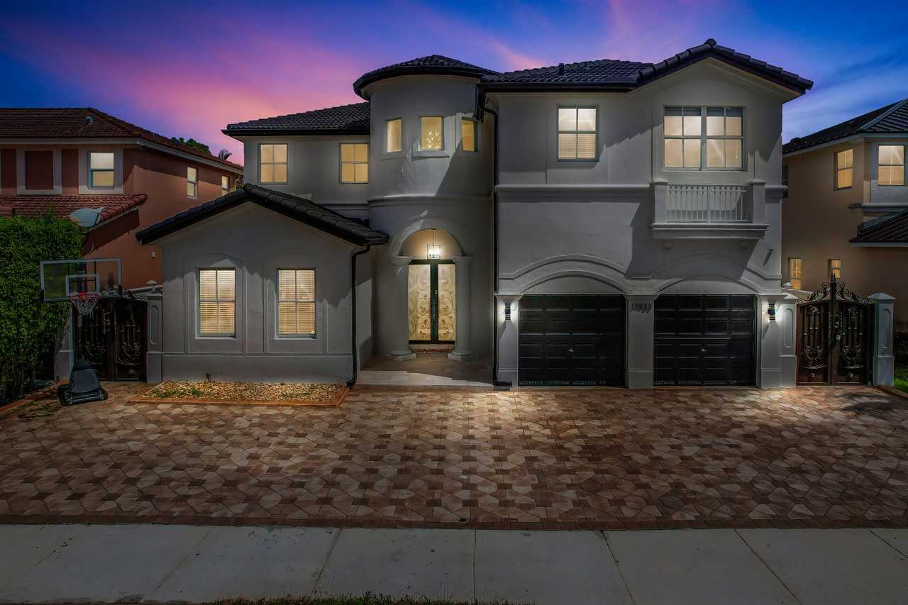 17933 Nw 87th Pl #NA - Photo 2 of 42