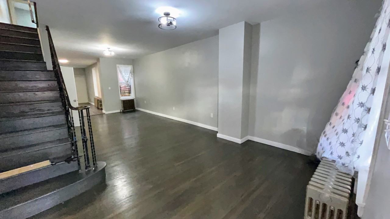 2009 E Tioga St #1 - Photo 3 of 23