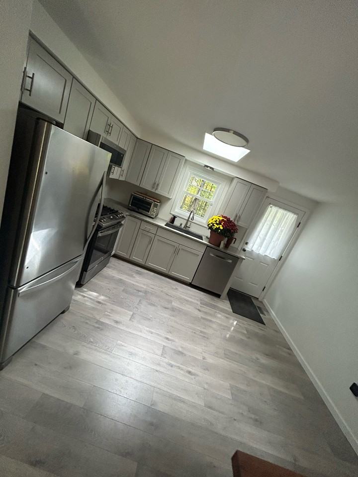 86 Depot Rd #B - Photo 2 of 11