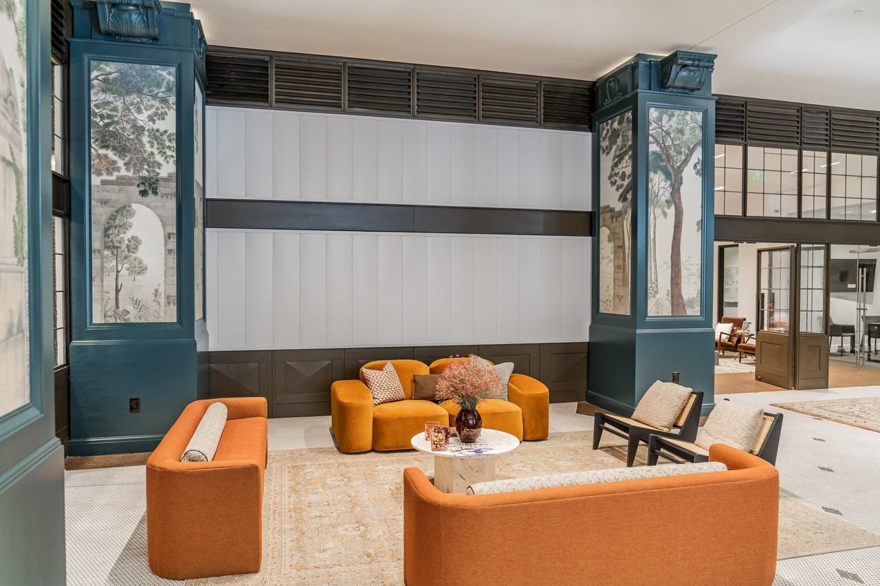 The Drakestone - Photo 4 of 50