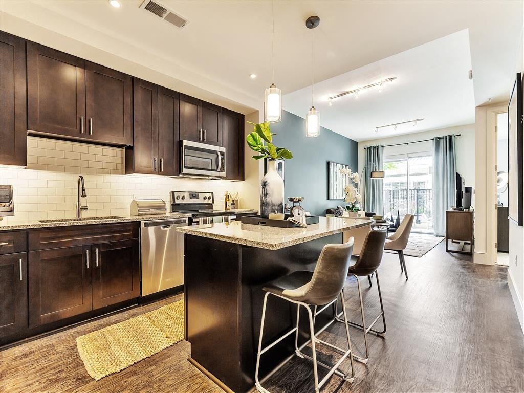 Preston Hollow Village - Photo 4 of 46