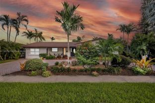 5830 Ne 14th Rd - Photo 1 of 1