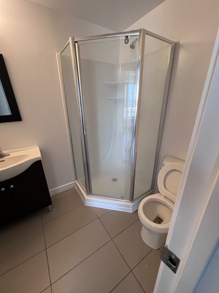 158 - 158 King Street North #2 - Photo 5 of 11