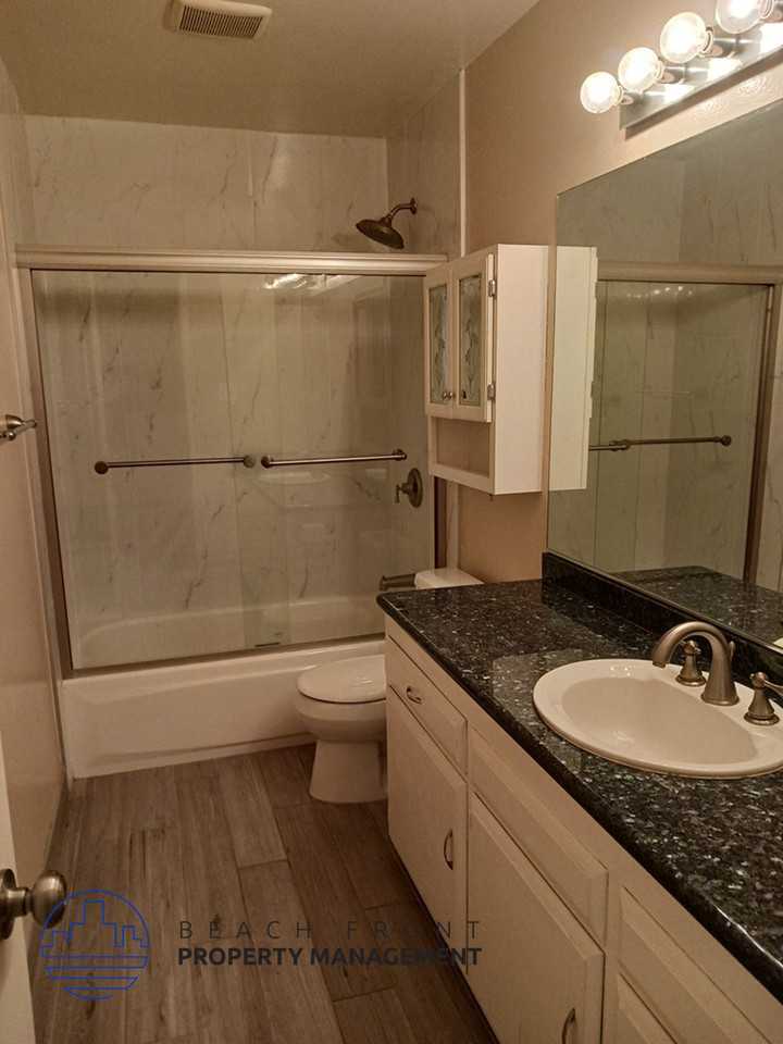 11026 Pangborn Ave. - Photo 3 of 15