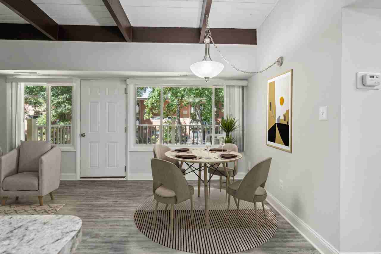 Glenmont Forest - Photo 3 of 35