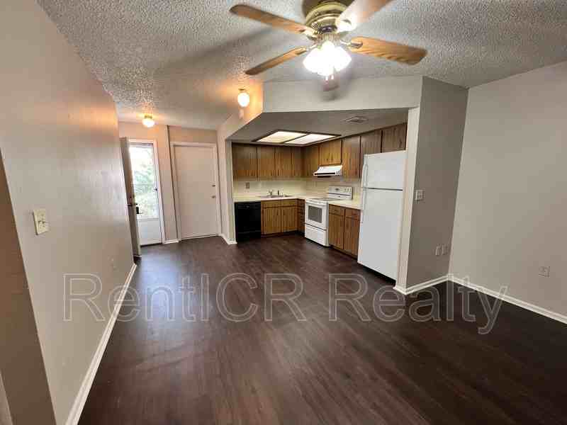 4330 Tartan Ave - Photo 3 of 8