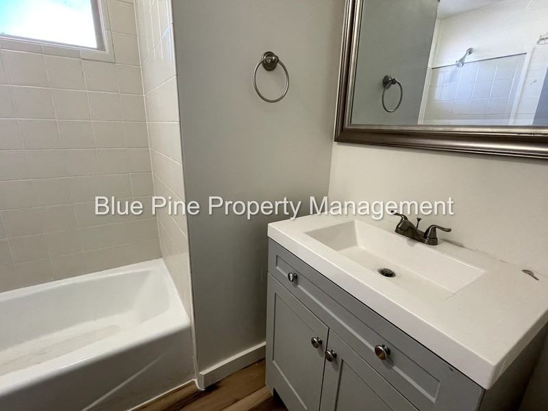 2871 N 41st E - Photo 7 of 21