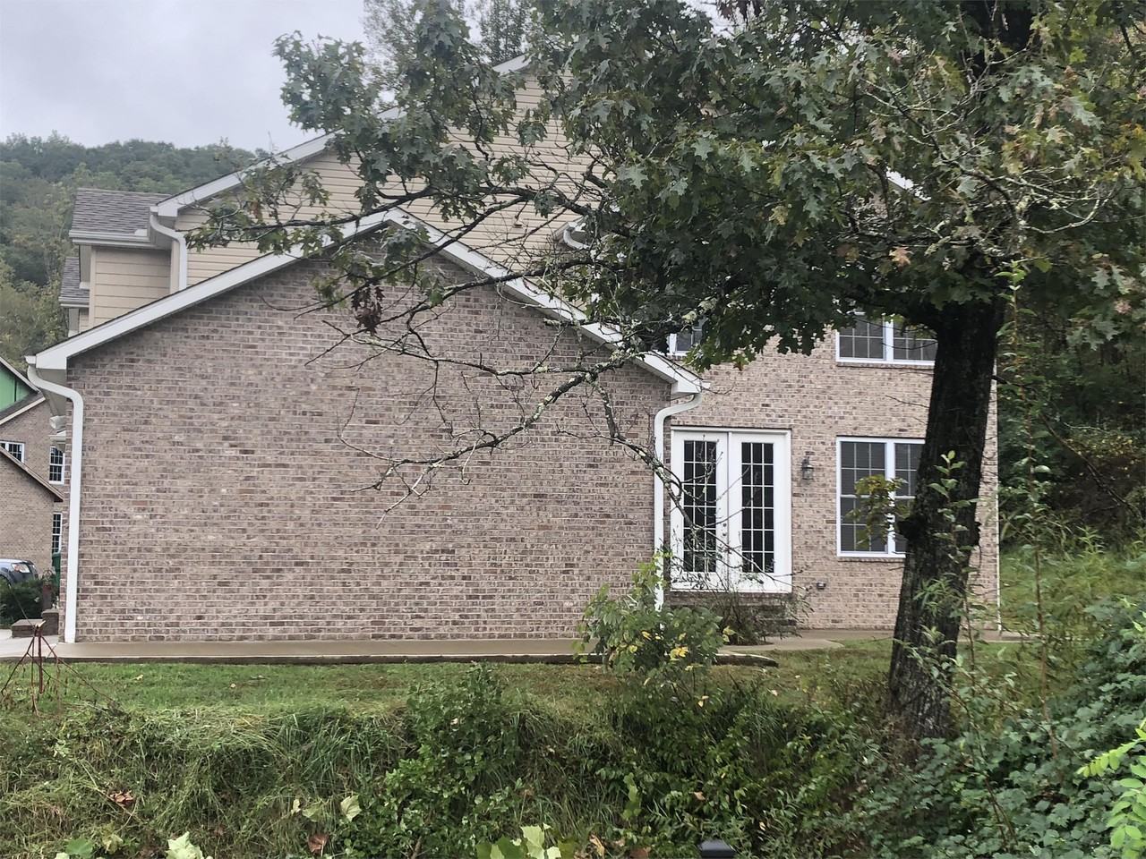 Chase Commons - Photo 3 of 50