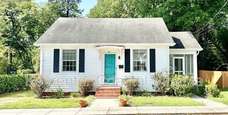 236 S Mason St - Photo 2 of 15