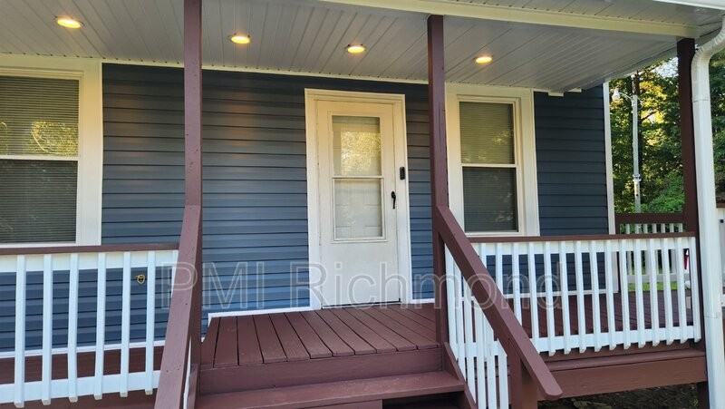 24 A P Hill Ave - Photo 2 of 14