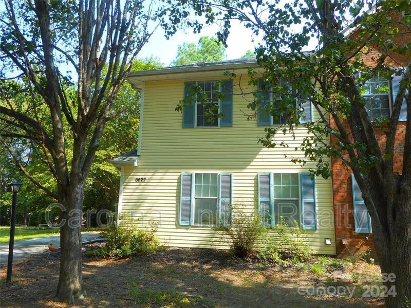 6622A Bevington Ridge Rd - Photo 2 of 20