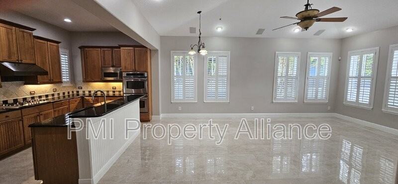 4296 Ethan Ln - Photo 3 of 33