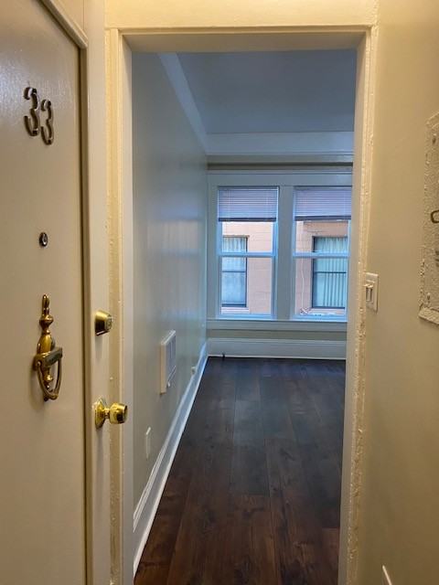 621 Taylor Street - Photo 4 of 11