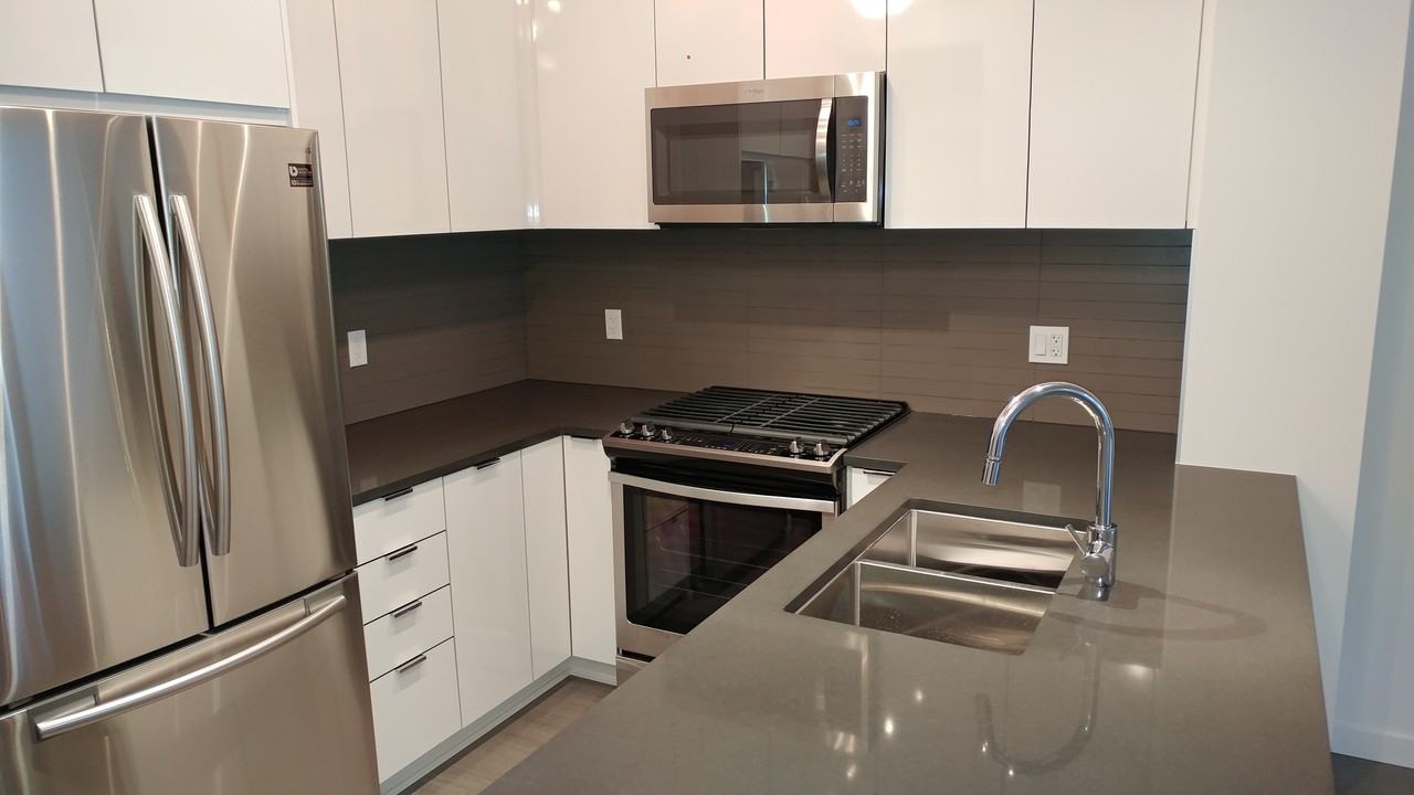 15137 33 Ave - Photo 3 of 48