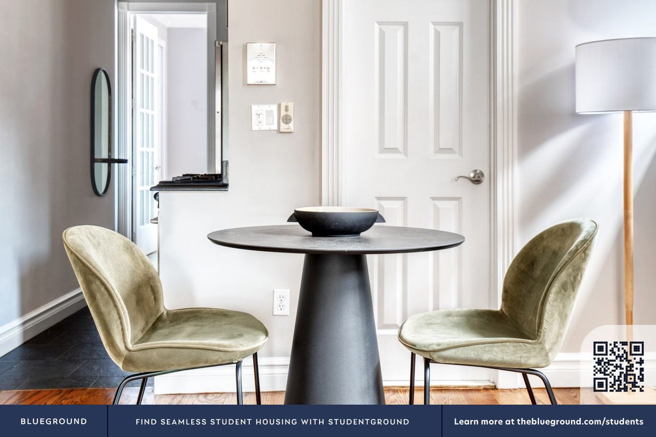 290 West 12th Street - Photo 7 of 26